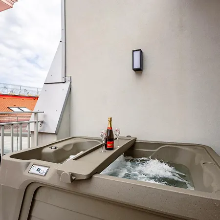 Apartmanhotel Baltyk Luxury Seeblick - Premium Z Prywatnym Jacuzzi Na Tarasie 4*